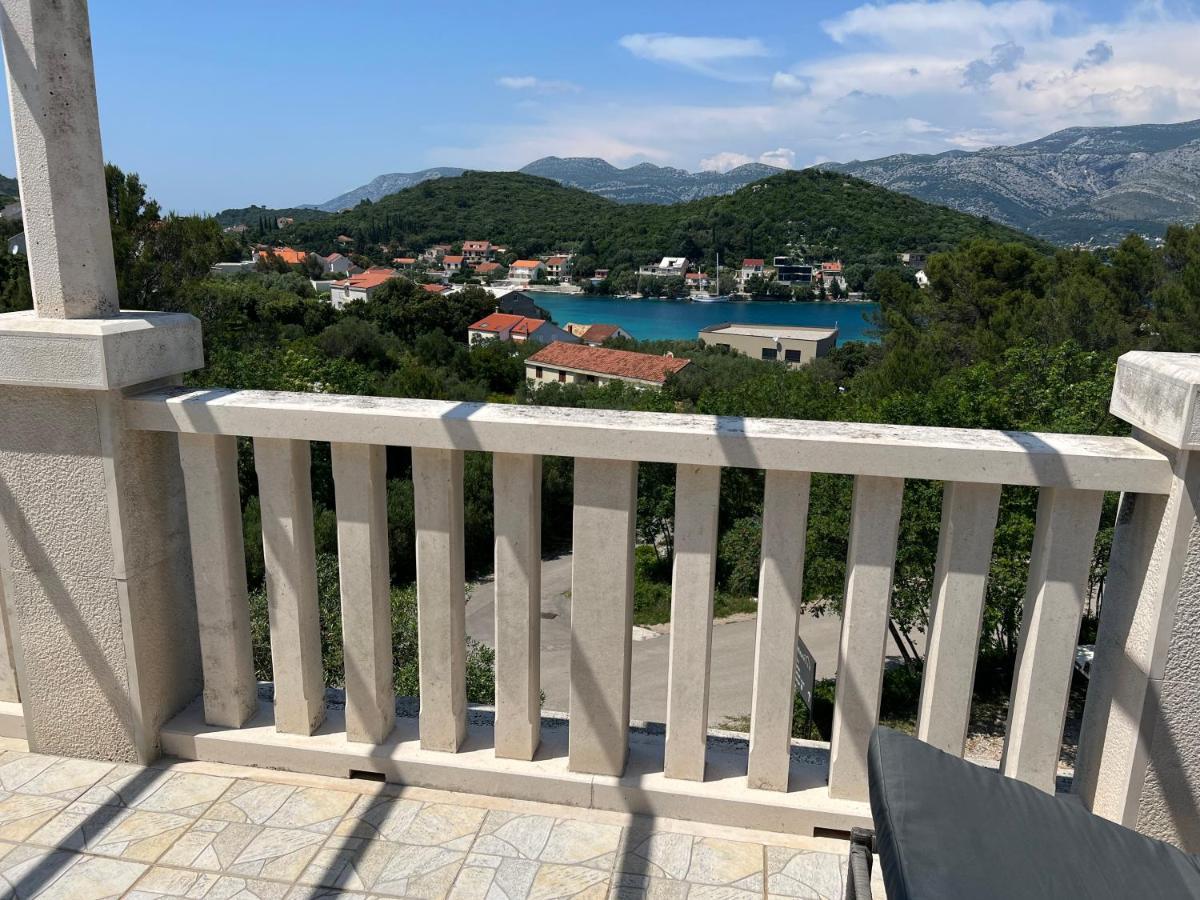 Apartmani Luka Zrnovo 외부 사진